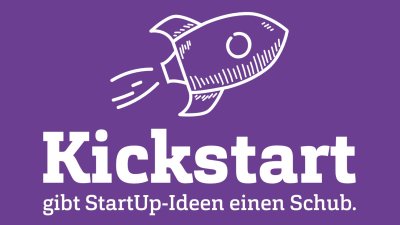 Weißes Raketen-Icon vor einem lilanen Hintergrund, darunter der weiße Schriftzug "Kickstart gibt StartUp-Ideen einen Schub."