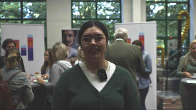 Iryna Rybalka floh aus der Ukraine, lernte an der Hochschule Deutsch und absolviert nun hier ihre Ausbildung. 