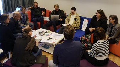 Der Lernortverbund AILiSH als Teil des landesweiten DLC-Projekts im Austausch mit Stefan Lemke und Maurice Selke vom MBWFK. 