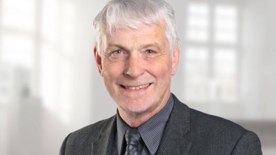 Prof. Watter