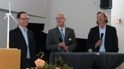 Väter des Erfolges: Prof. Dr. Clemens Jauch, Prof. Dr. Alois Schaffczyk und Prof. Dr. Torsten Faber.