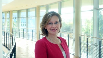 „Für mich ist die Nachwuchsförderung ein zentraler Punkt“, sagt Prof. Dr.-Ing. habil. Claudia Werner.