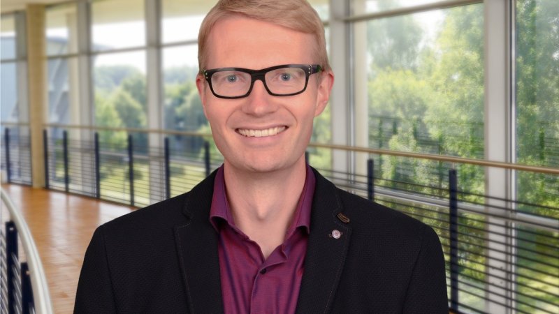 Porträtbild von Claus Hartmann