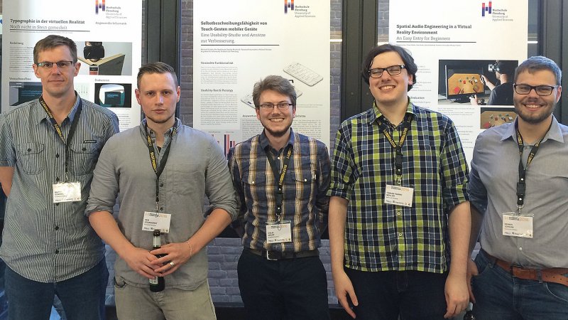 Die Studierenden auf der Konferenz in Aachen.