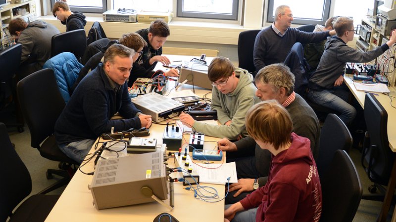 Künftige IT-Experten an der Hochschule