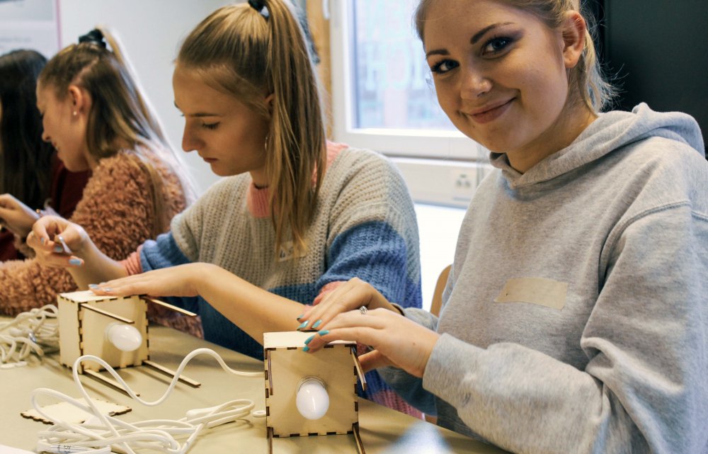  Technik zum Anfassen: Viele Schülerinnen und Schüler kommen auch in den Ferien ins IDEENREICH.  