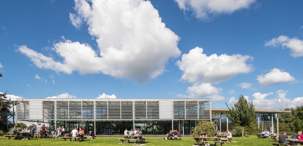 Schöne Aussichten: Jetzt können sich Studieninteressierte für ein Studium im Frühjahr an der Hochschule Flensburg bewerben. 