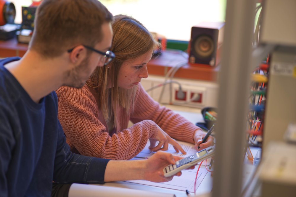 Zum Beispiel Energiewissenschaften: Im März starten die neuen Studierenden der Hochschule Flensburg ihr Studium. 