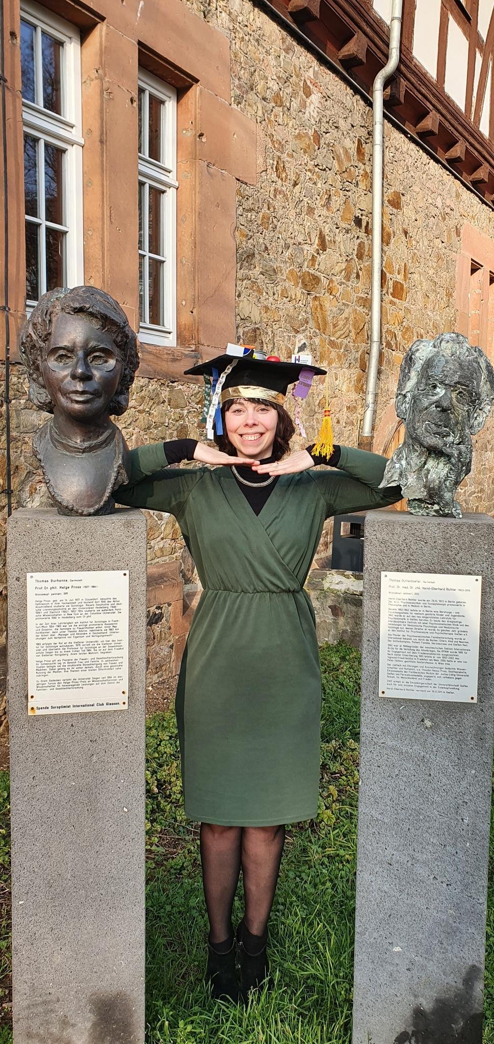 Glückwunsch zum Doktortitel, Rebekka Küchler