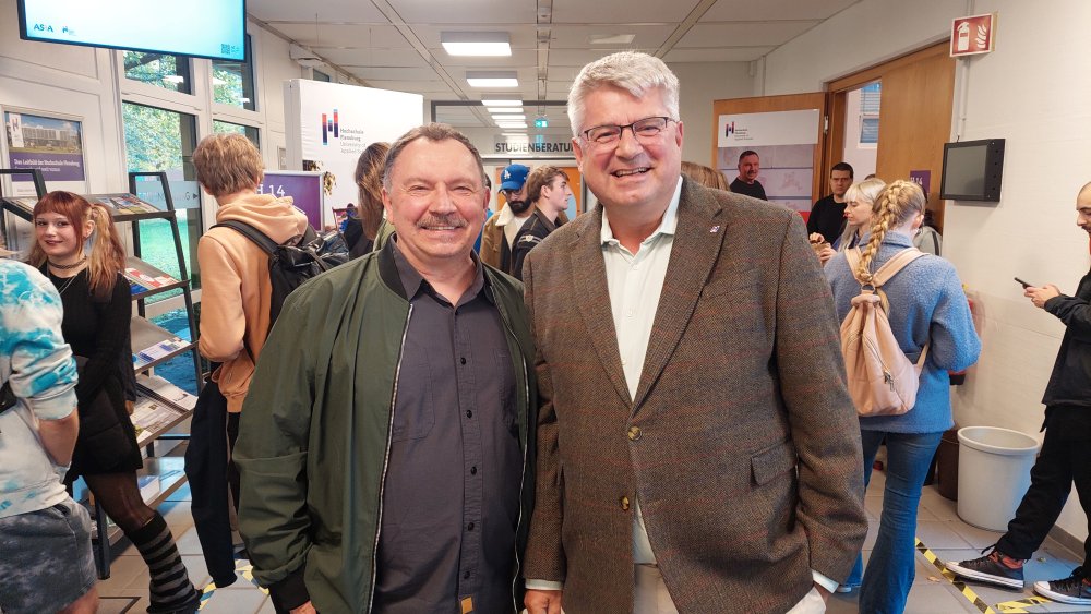 Disney Legende Andreas und Hochschulpräsident Prof. Dr. habil. Sven Tode