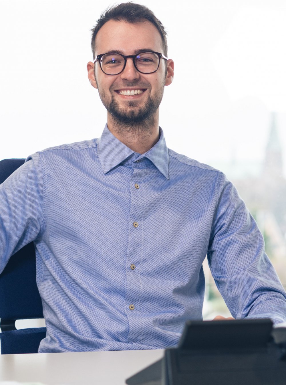 Fabian Nissen kümmert sich um die Unternehmenskommunikation.
