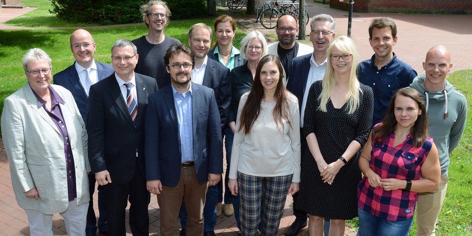 Große Freude beim Team der Hochschule über den Geldsegen aus Berlin.