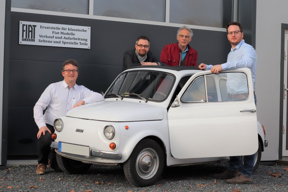 Oldtimer-Fans: (von links): Jan-Martin Lührs, Jan Menge, Wilfried Ritz und Sebastian Lembcke. (Foto: BlackBox Classics)