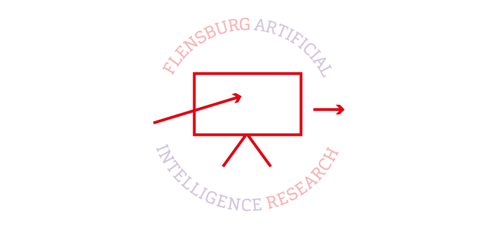 Rote Grafik eines Monitors, auf den ein Pfeil zeigt und von dem ein anderer Pfeil wegzeigt. Rundherum der Schriftzug "Flensburg Artificial Intelligence Research"