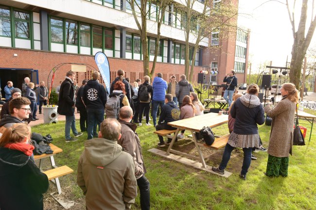 Studierende brauen Maibock  in der Flensburger Brauerei