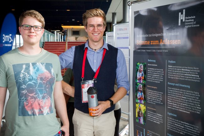 Erfolgreicher Messeauftritt: Die Hochschulstudierenden auf der Mensch und Computer