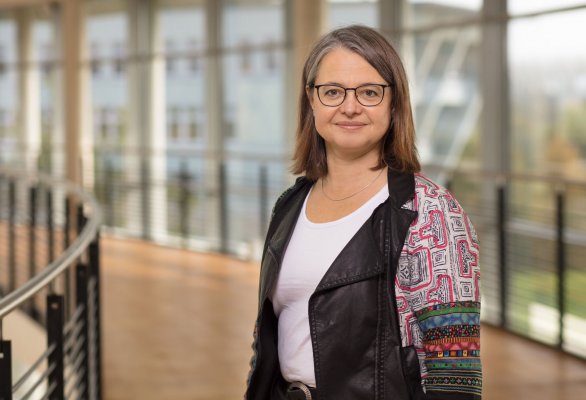 Porträtfoto: Ellen Kittel-Wegner im audimax