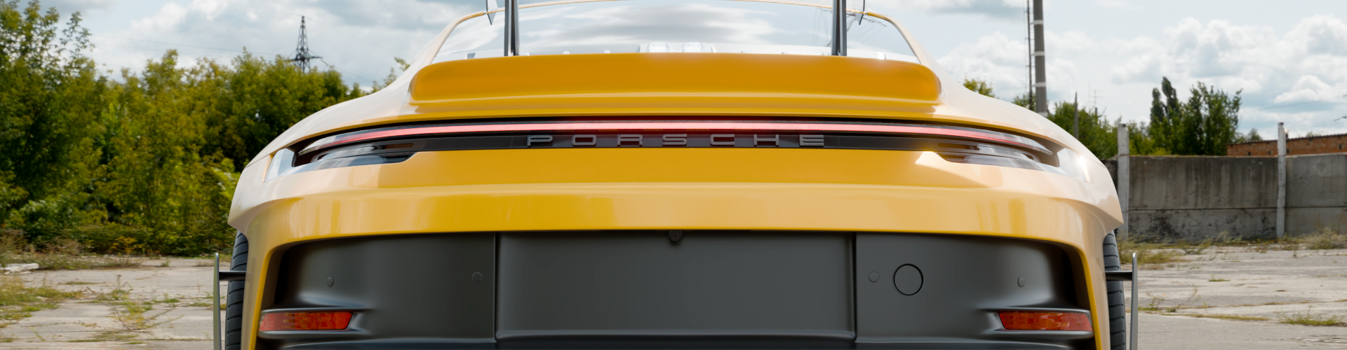 Porsche GT 3 RS aus einer bodennahen Heckansicht, 5% Margin mit der Boundingbox